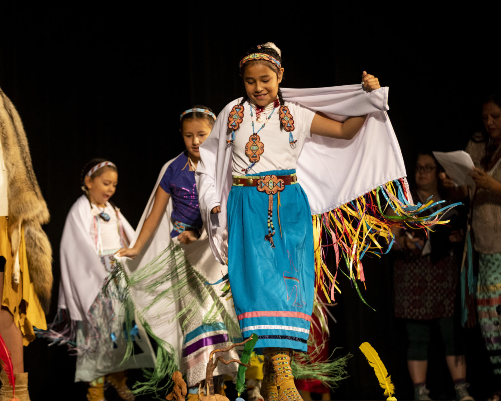 Apsáalooke Creation Story Play